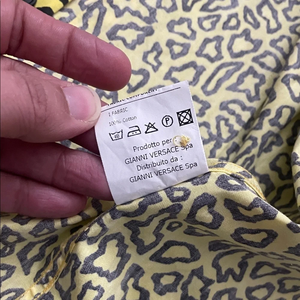 Young Versace boys yellow and black Leopard Print button down Shirt‎